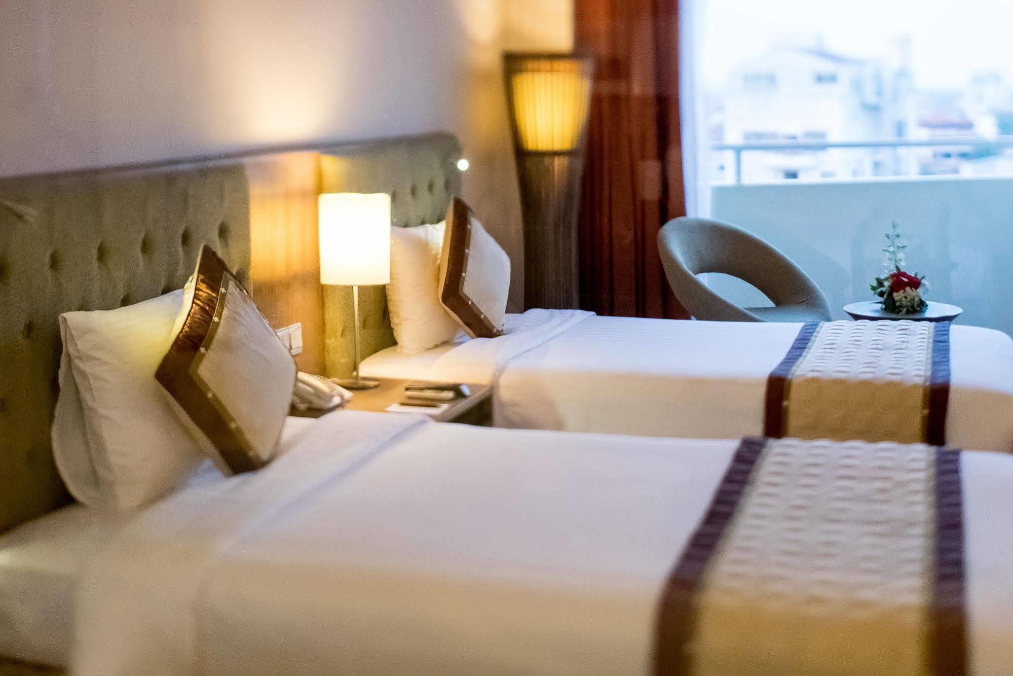 Muong Thanh Holiday Hue Hotel Luaran gambar
